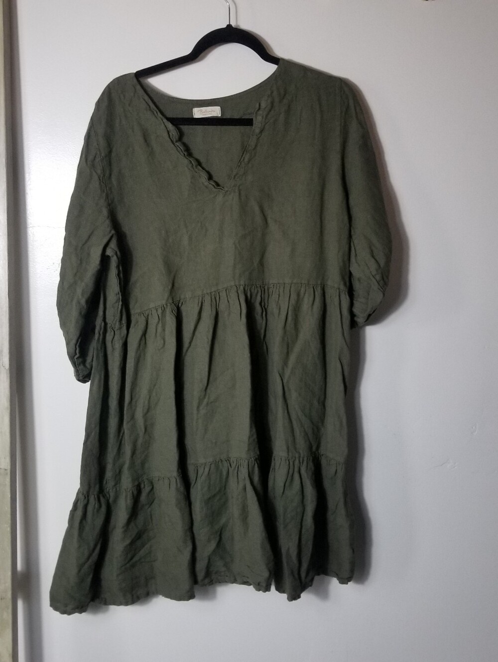 LIKE NEW BELLAMBIA WOMEN'S OLIVE GREEN TIERED LINEN DRESS SIZE LARGE